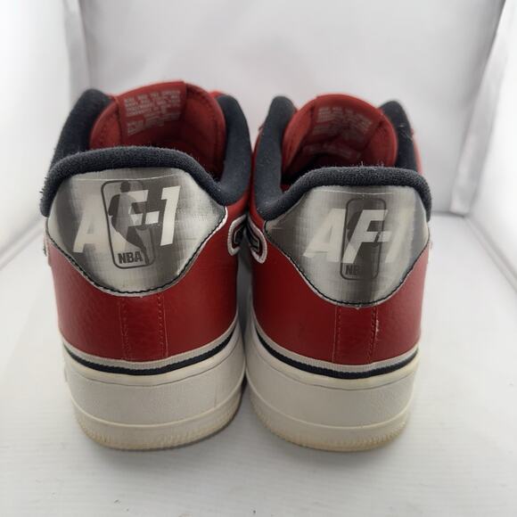 Nike‎ Air Force 1 ’07 LV8 NBA Red Gold Swoosh Men’s Sz 13 Retro Sneakers Shoes main image 5